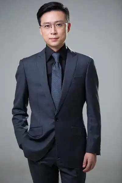 成熟商务男士肖像