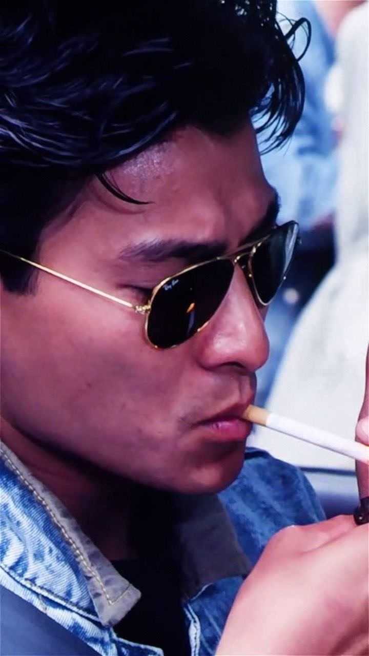 华仔颜值巅峰时刻,帅气逼人#刘德华#天若有情