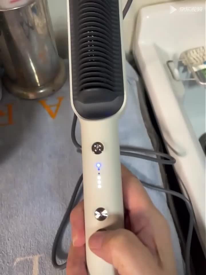 加热速度快,操作简单,使用方便,还不伤头发,金稻直发梳夹板内扣卷发棒