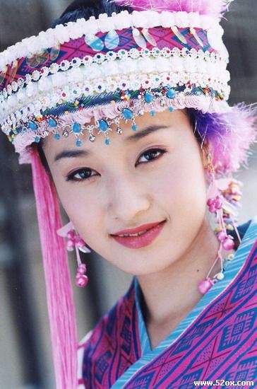 还珠格格第三部,马伊琍饰演的紫薇有6个造型,造型2完胜林心如