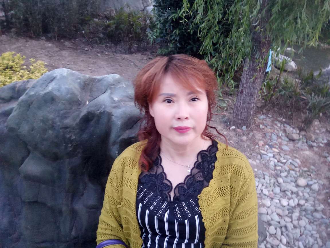 52岁离异女征婚照片(id:4245890)_陕西汉中征婚交友_我主良缘网