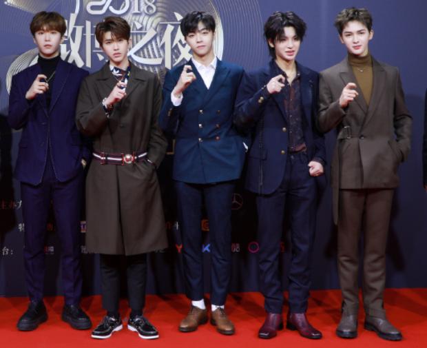 同样身高是183cm的朱正廷和范丞丞,为什么总被人diss身高不同?