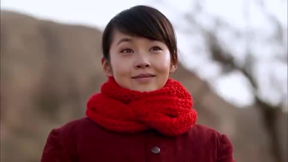 温州一家人:戏中丈夫出车祸被抬回家,张佳宁这一跪触动心弦