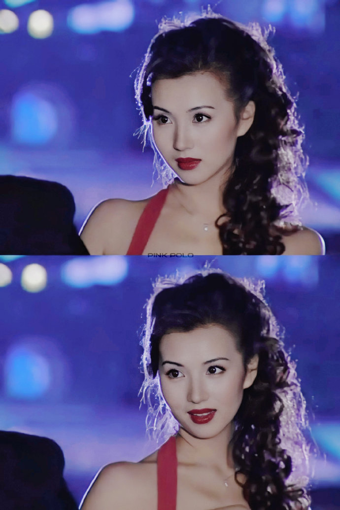 颜值状态跟"万人迷"时期也没差.时光不败美人,姐姐多多营业!