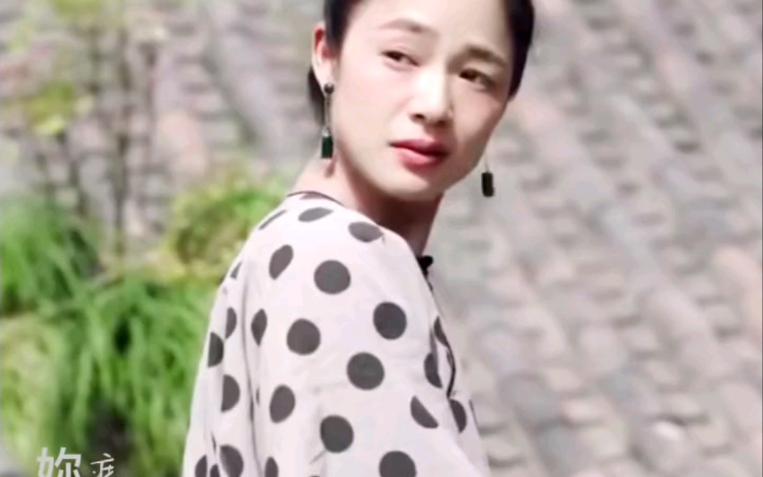 北平第一裁缝关巧红 # 周韵 # 电影邪不压正