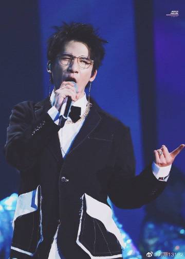 微博首播#@大张伟 的歌曲  k酷盖-大张伟  北京·角门西