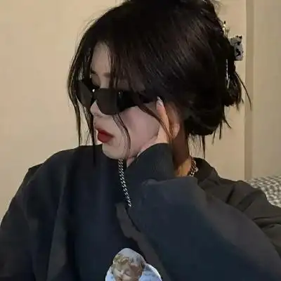 仅有一颗心是热的霸气女生头像冷酷无情2022最新版