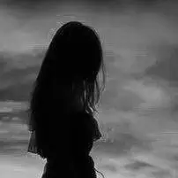 下载黑色头像女生背影头像_头像图片_扣扣乐园