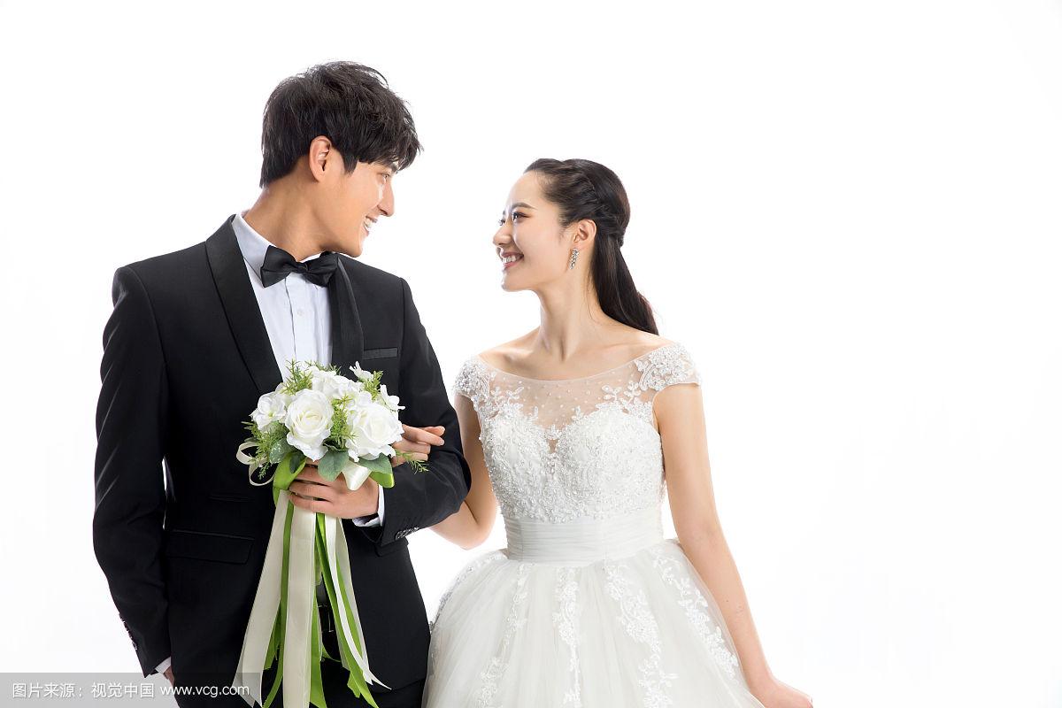 浪漫的新郎和新娘