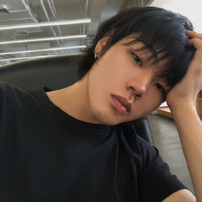 蓝光1080p头像男人物帅气的微信超清头像1080p男生图片