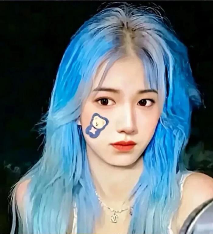 时代少年团女装照片高清时代少年团全员女装