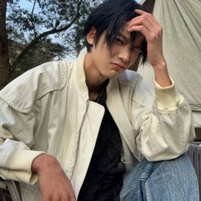 男生撩妹专用qq头像图片真人帅气男生超酷高清头像图片大全