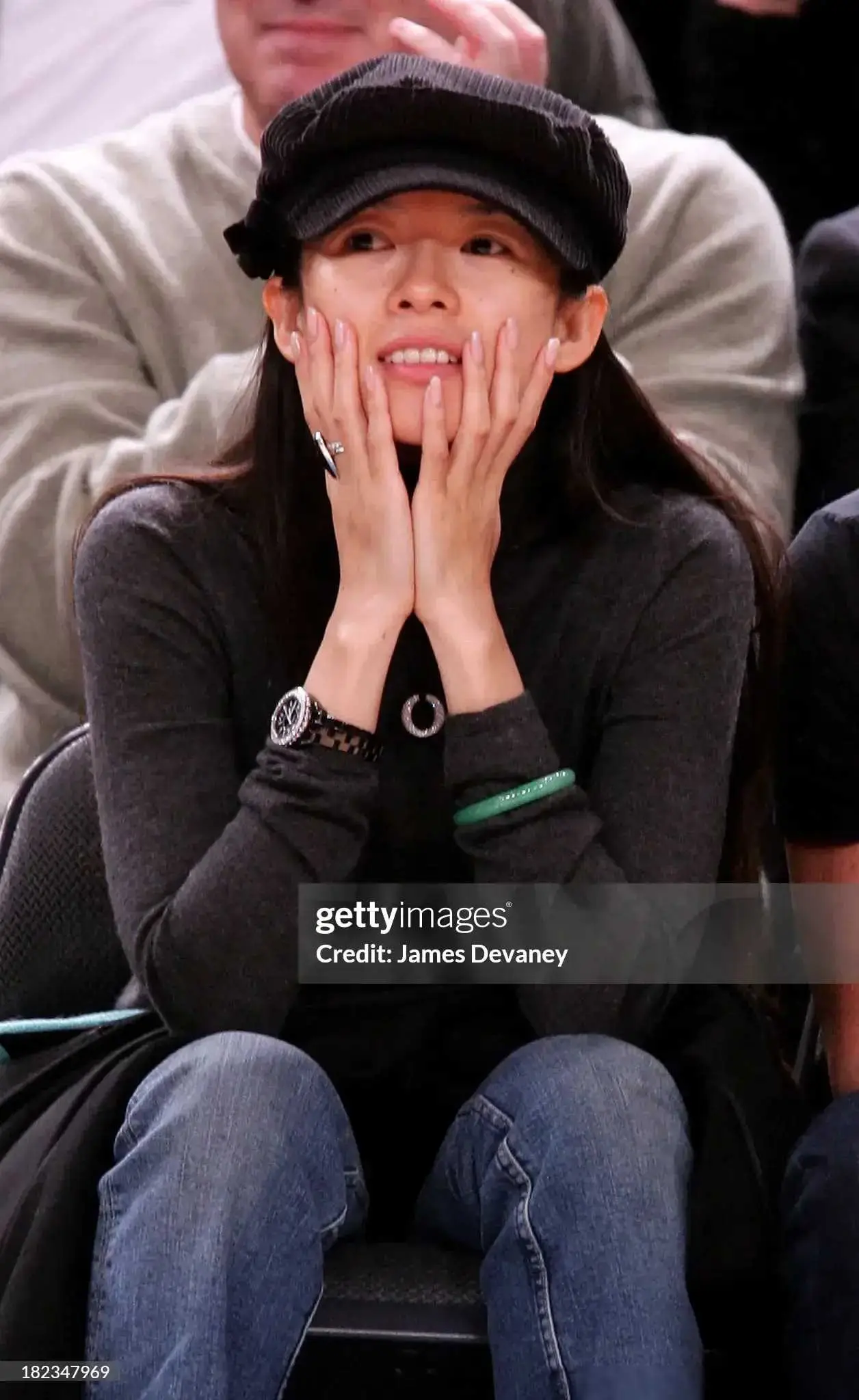 章子怡2007年1月与时任男友vivi nevo在纽约观看篮_人生_事业_感情