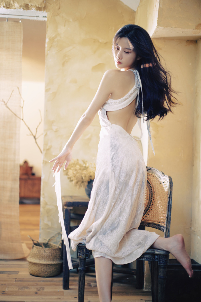 陈意涵跳queencard##陈意涵estelle1017生日快乐