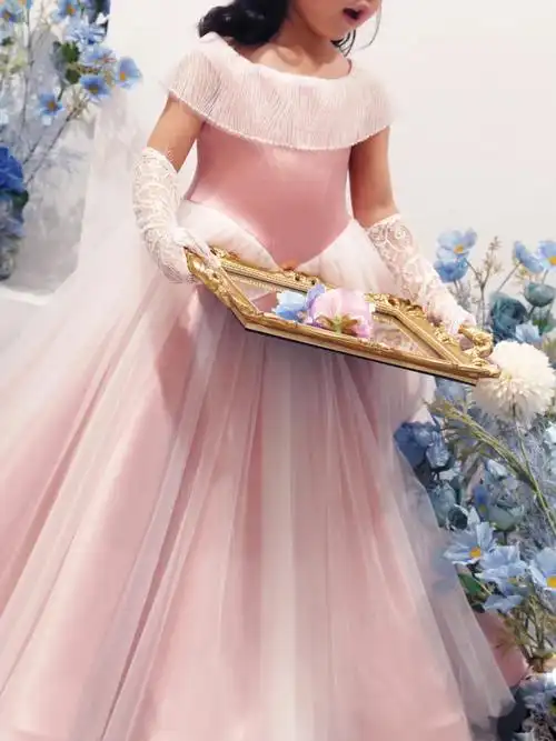 迪士尼在逃公主睡美人公主