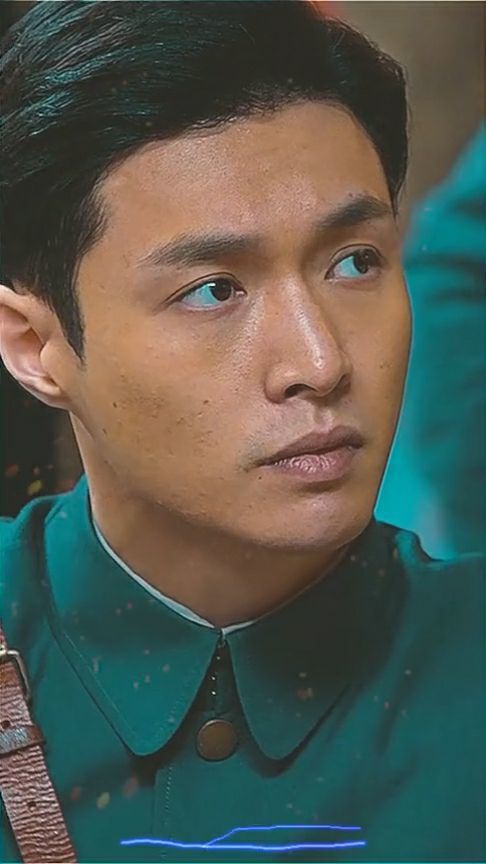 你觉得张艺兴在建军大业里面的表现怎么样