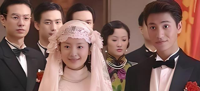 今天要为大家揭开娱乐圈最神秘的一段感情——陈坤和董洁之间的故事!