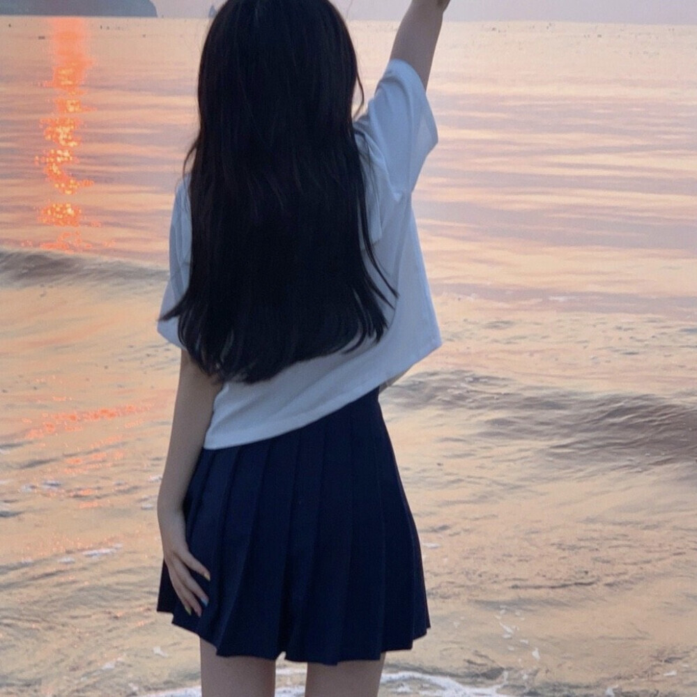 背影女女头车载女