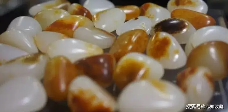 什么是真正的和田羊脂白玉 真假如何鉴定?_玉石_白色_质地