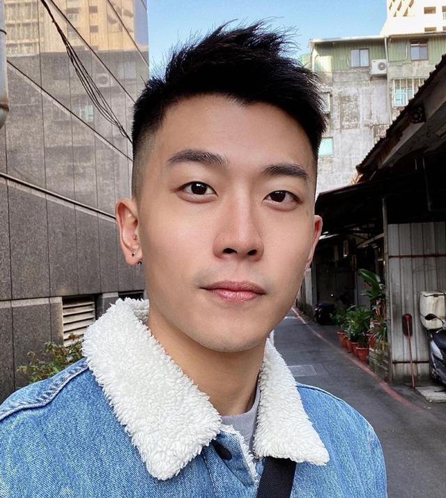 男生两边铲光发型怎么剪才帅气留好这4款干净利落显精神