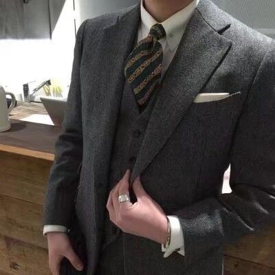 2021头像成熟一点的男生图片