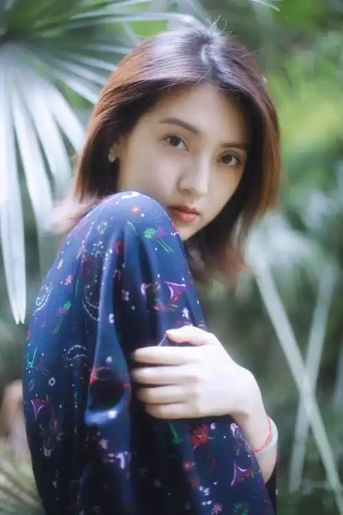 自出道以来,朱格乐也已参加过众多音乐活动,还曾举办过自己的个人演唱