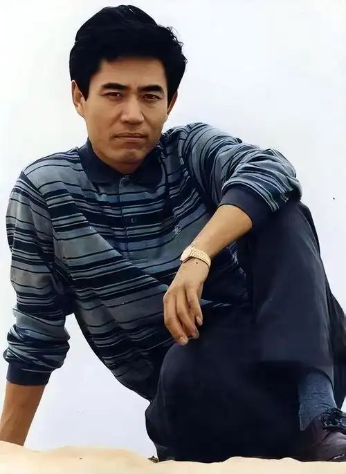 陈宝国和赵奎娥年轻时合影(赵奎娥嫁演员陈宝国)(8)