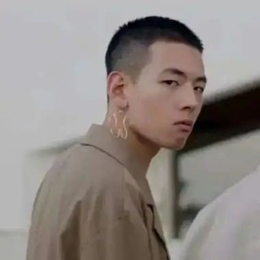 短发头像图片男生霸气冷酷真人高清