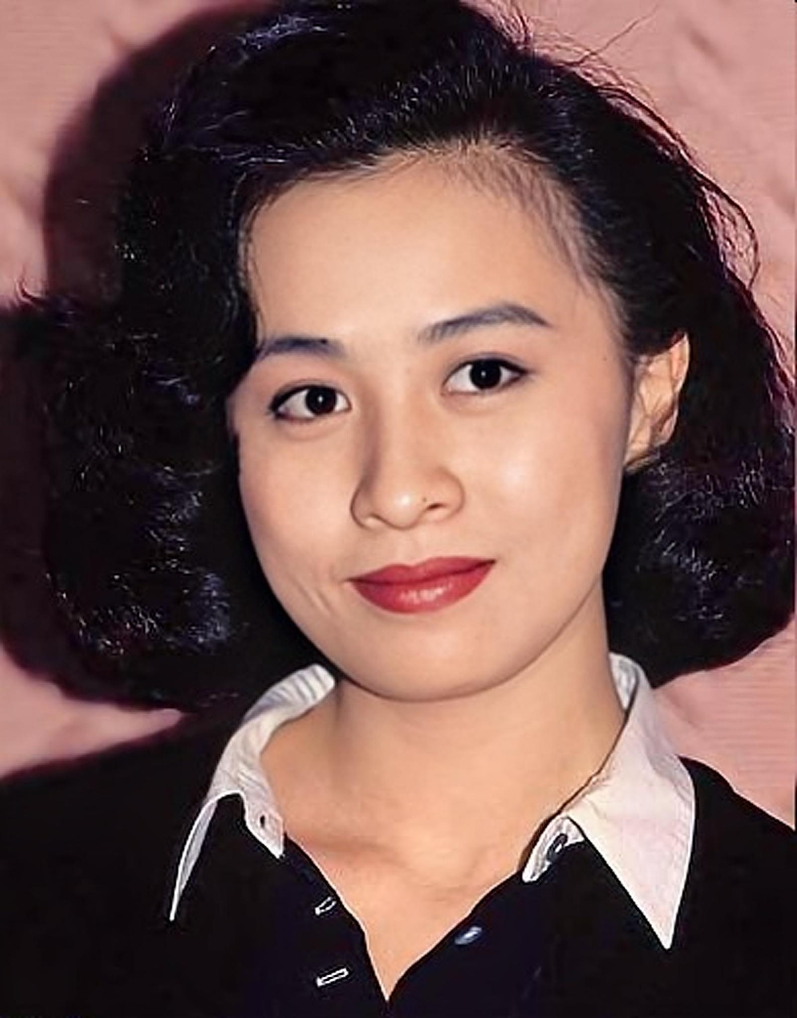 在那个无ps还美女如云的年代,来看看刘嘉玲年轻时候的样子吧