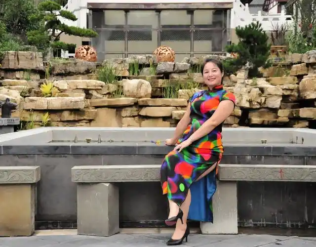 双龙小镇民国风 旗袍美装风姿韵_1 - 美篇