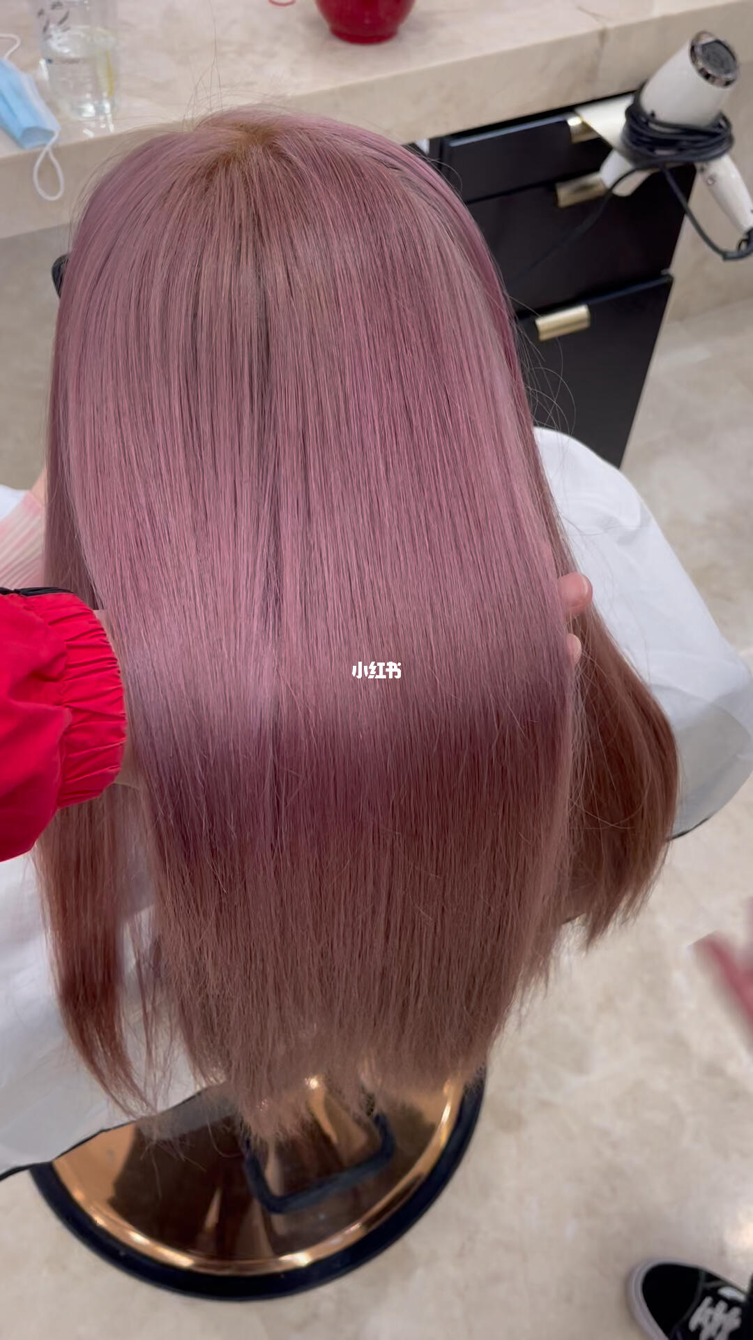 东莞染发 #玫瑰金发色 #东莞做头发哪里好炒鸡显白的玫瑰金,拍照特别