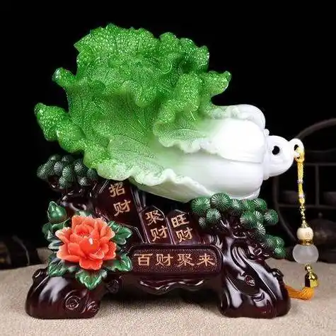 玄关将玉白菜摆放在家中或者店内的玄关处,可以有效聚财,该地方属于