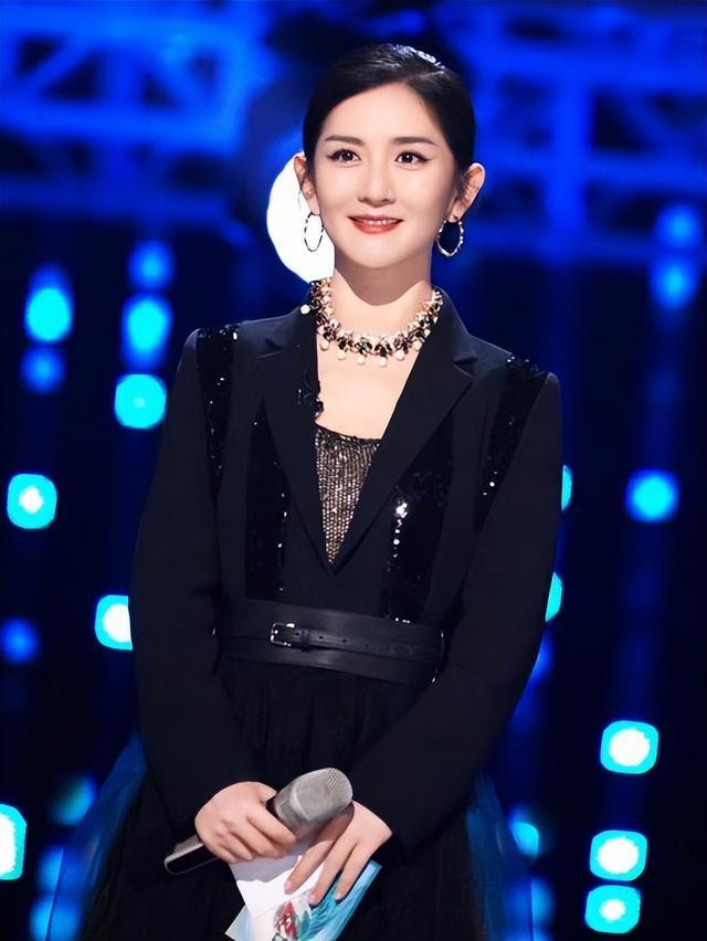 谢娜:笑容背后的努力与坚持