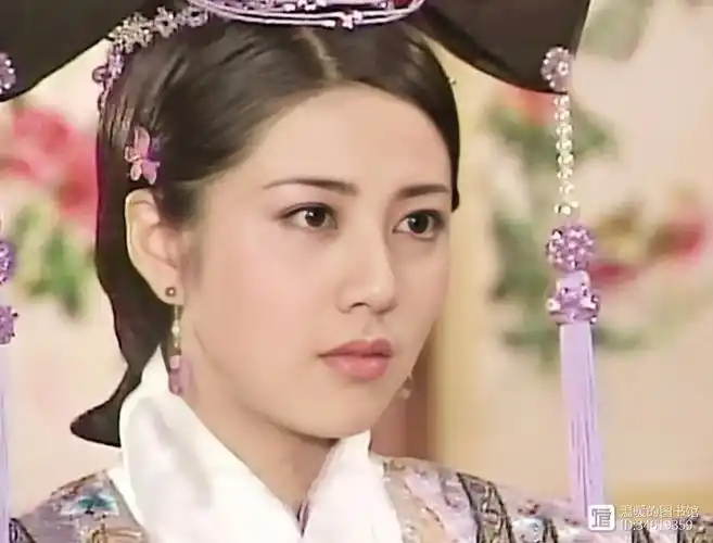 台湾古装剧女神:韩瑜当护士被发掘,出道演女主,离婚后怎样了