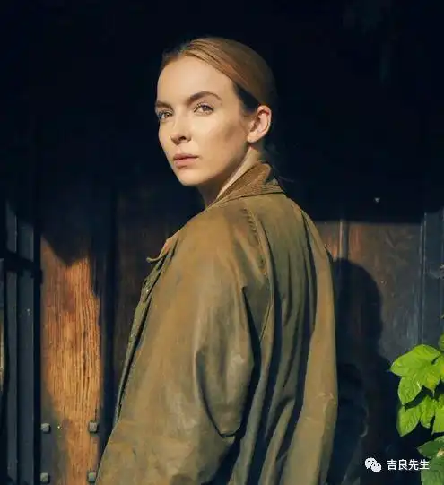 这部剧里的女坏蛋既冷酷又但真时髦