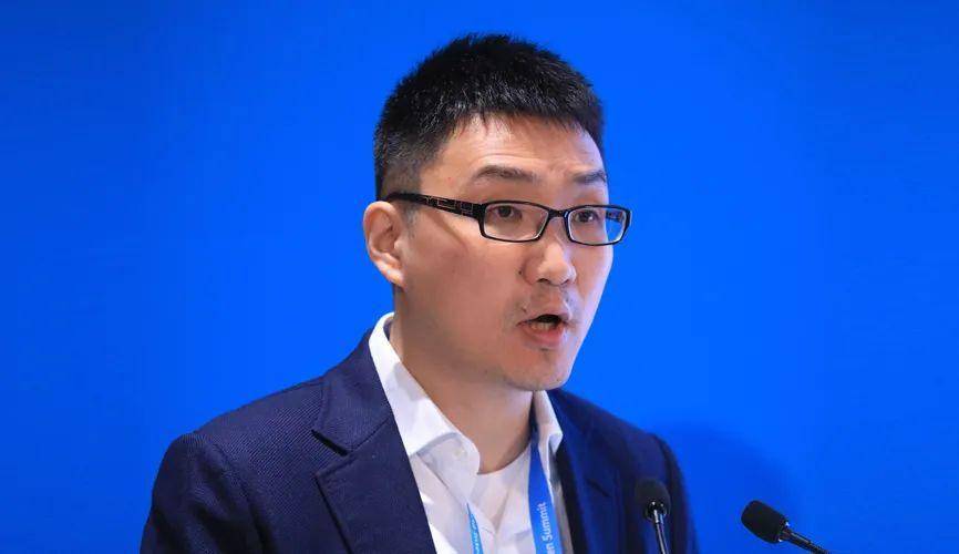 拼多多的老板是谁哪里人(拼多多黄峥的创业经历)