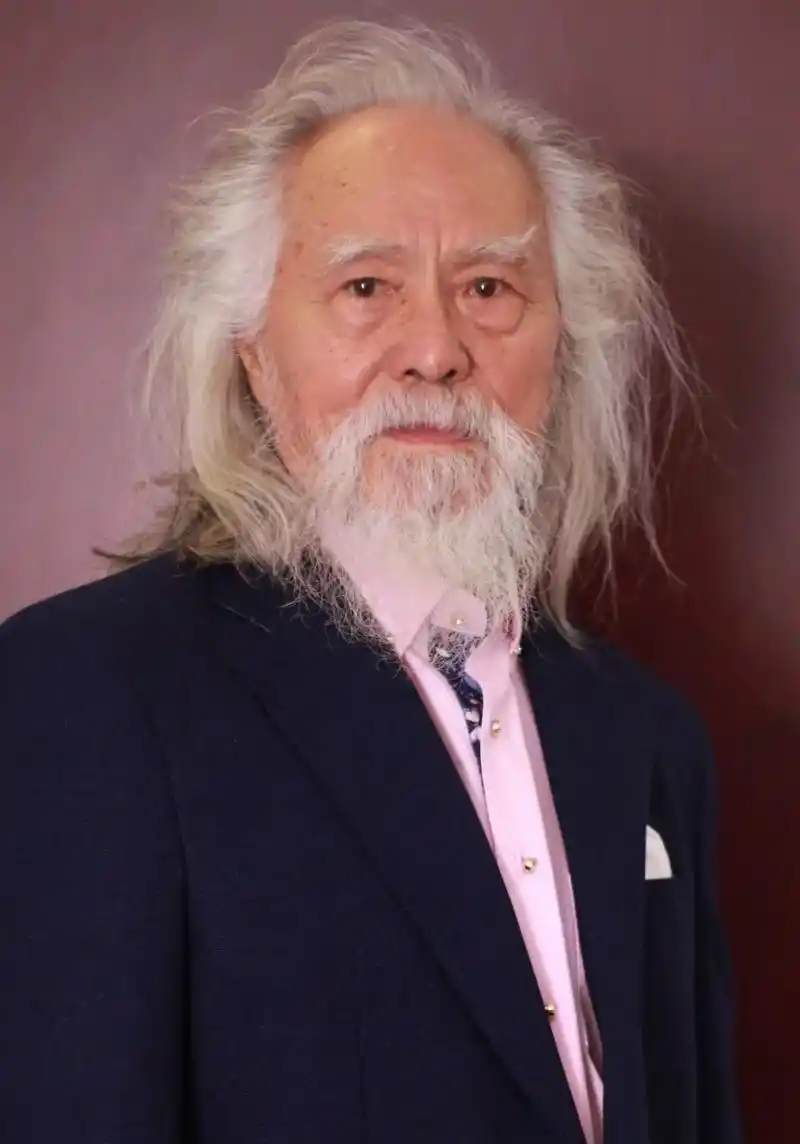 王德顺,1936年8月20日出生于中国辽宁省沈阳市,中国内地 - 抖音