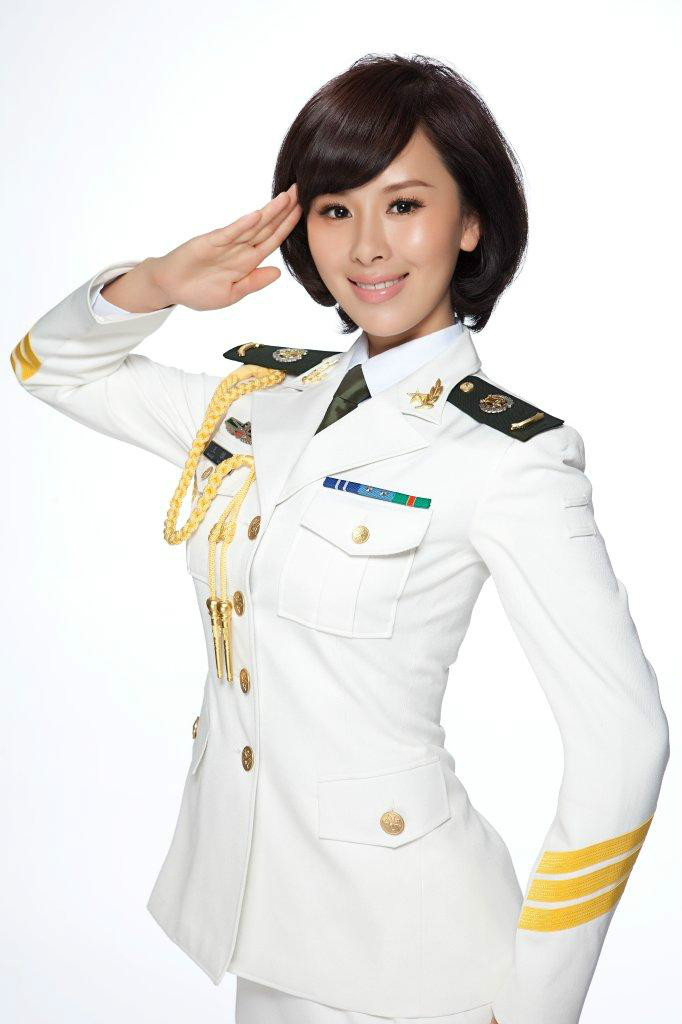 p data-id="gnwxjy7fnt">王雅洁,女,空政文工团优秀青年歌手,出生于