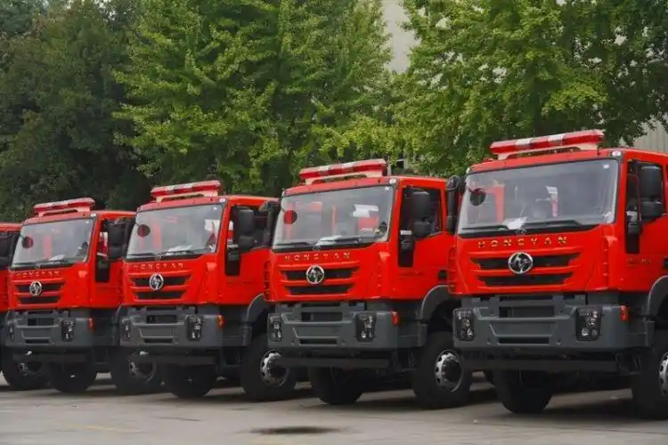 上汽红岩消防车远赴非洲屋脊为埃塞俄比亚消防应急救援添助力