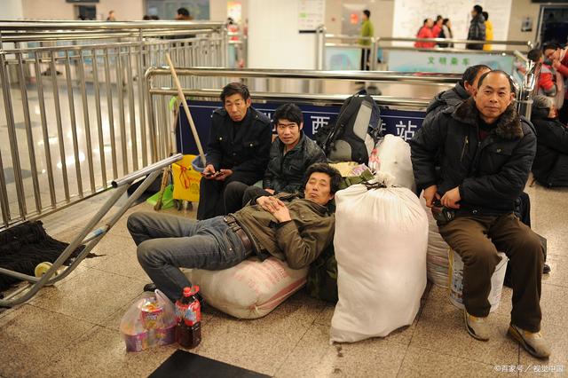 2020年二月起,外出务工的农民工要注意三个问题,早做了解吧!