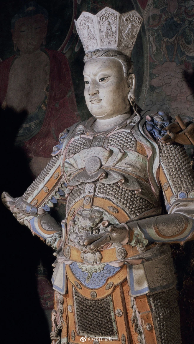 大同善化寺大雄宝殿金代毗沙门天王像,逼真传神,而且是有史以来第一次