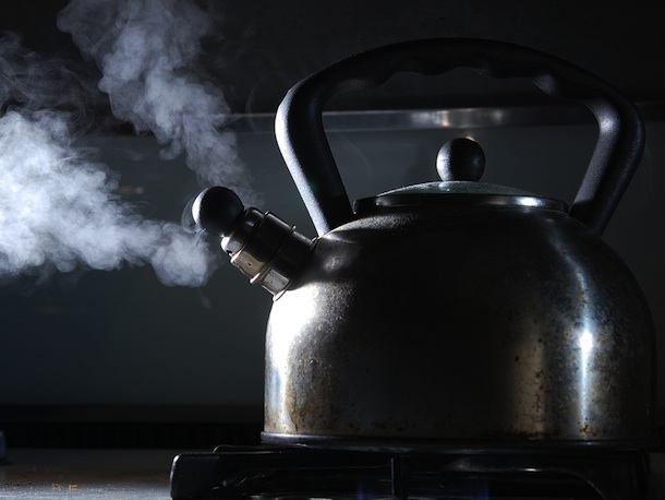 当天烧的水最好当天喝完