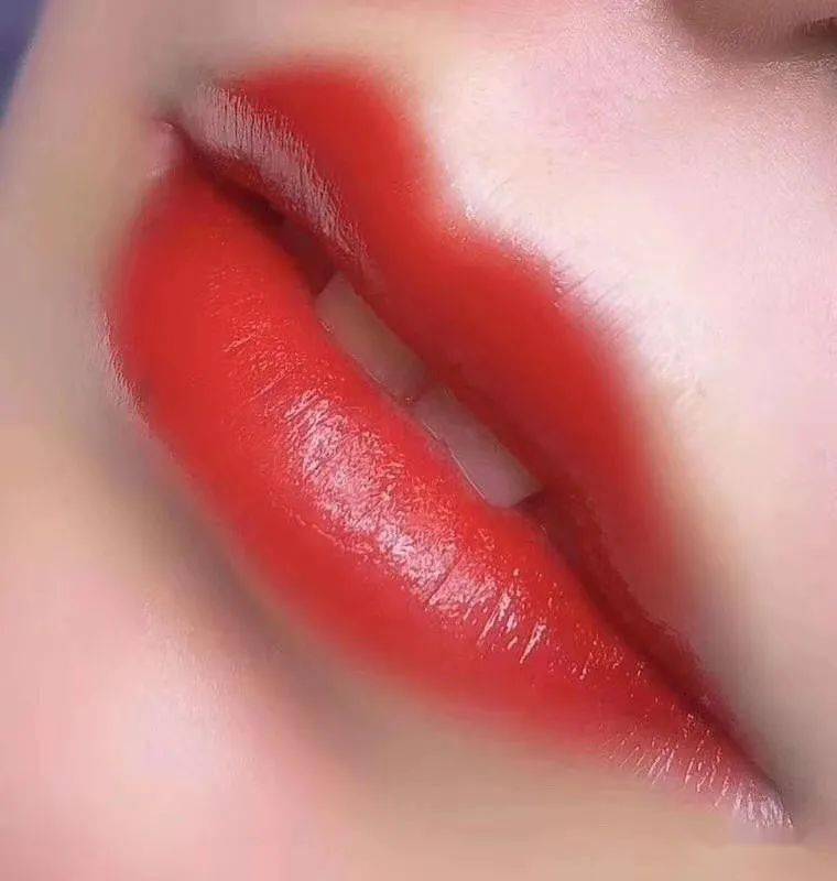 半永久定妆唇,素颜也能气色饱满!