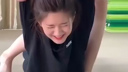 哪有一夜爆红?赵露思练劈叉疼到吼我心疼
