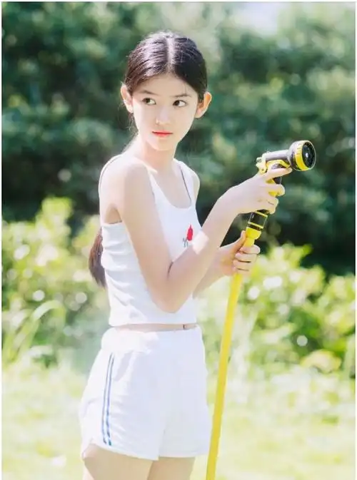 有押宝赵蕴卓的吗05花