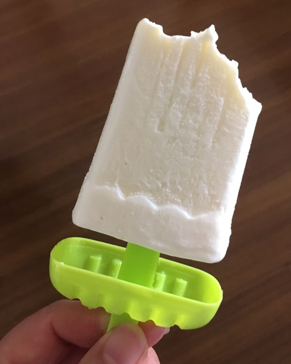 我是rain做的特浓牛奶雪糕