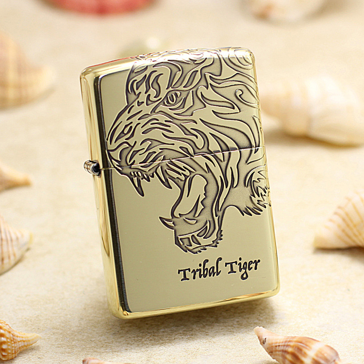 zippo打火机动物系3面雕刻咆哮的老虎金色zbt3111a