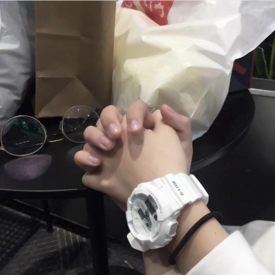高清好看的手图情侣头像图片