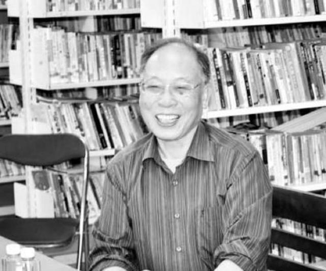 陈松年:晚年陈独秀最大依靠,冒险带父亲棺木回乡,数次为父立碑_祖母