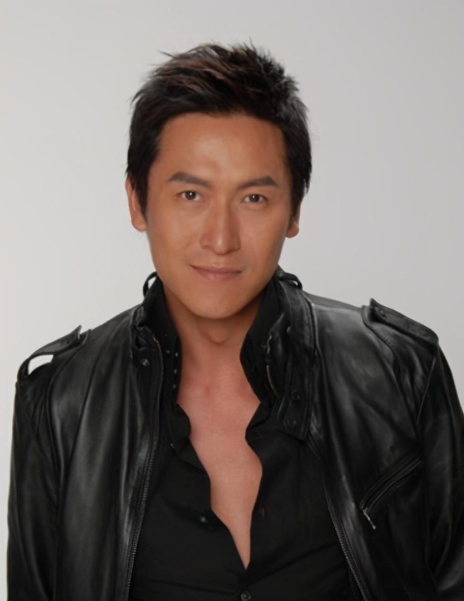 梁家辉张耀扬马德钟…这些香港男明星在入行前都曾是模特_策划_吴彦祖